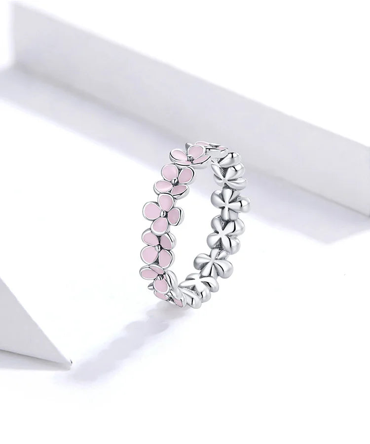 Wreath Ring