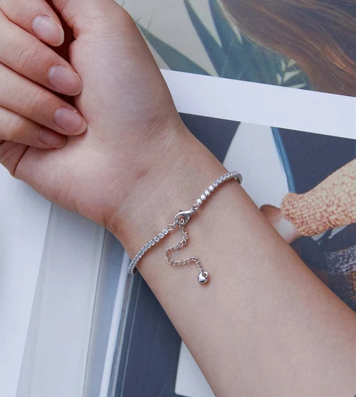 Exquisite Zircon Bracelet