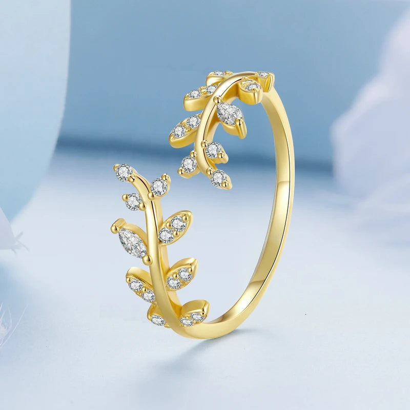 Delicate Leaf Ring